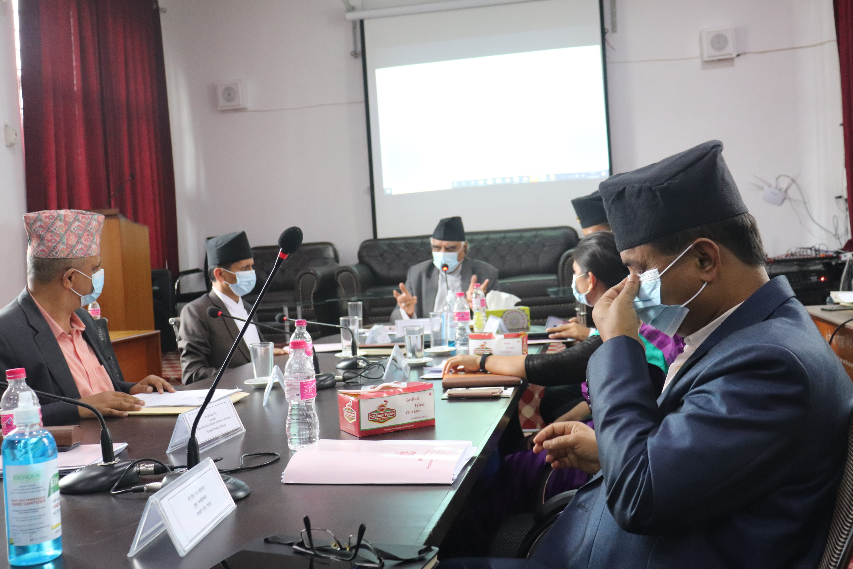 प्रदेश नीति तथा योजना आयोगको १२ ‍‍औं पूर्ण बैठकका केही झलकहरु